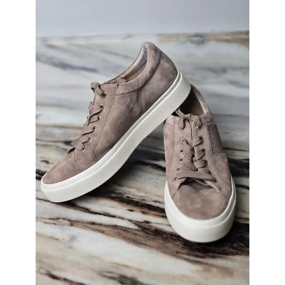 Vaneli Sport Taupe Suede Low Top Sneakers Shimmer Side Panel Womens 8M Platform